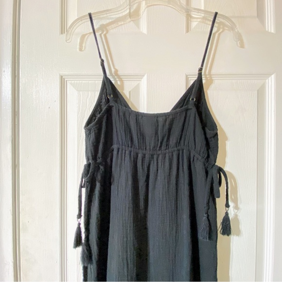 Xhilarion Women’s Black Swimsuit Coverup size Medium NWOT🌸 - Picture 6 of 9